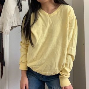 ✨ yellow vneck sweater
